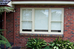 Dual Double Hung Windows with Fixed Centre Sash